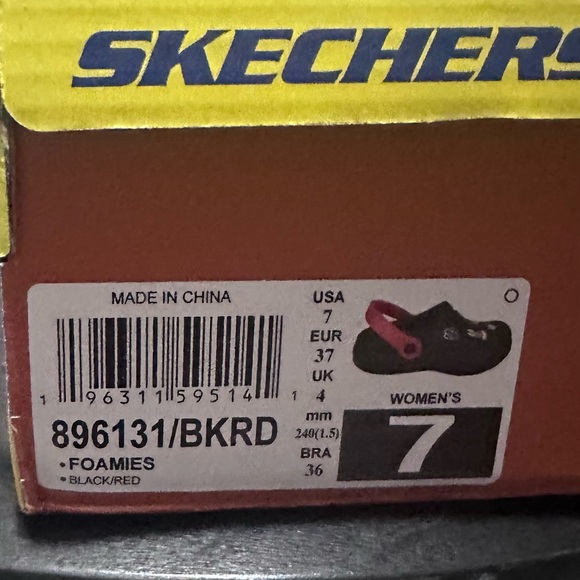 COPY - Sketcher Foamies Mr, Krabs!Sponge Bob Square Pants - Picture 3 of 3